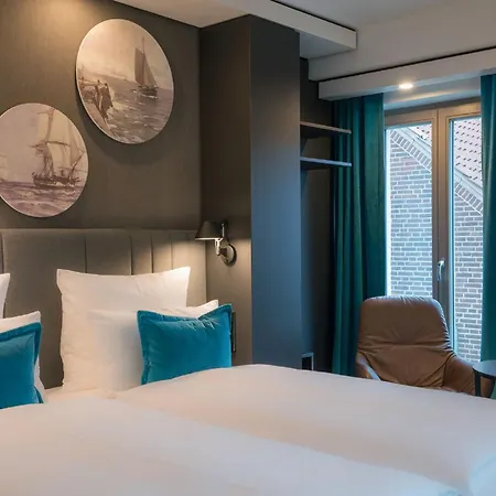 One Hotel